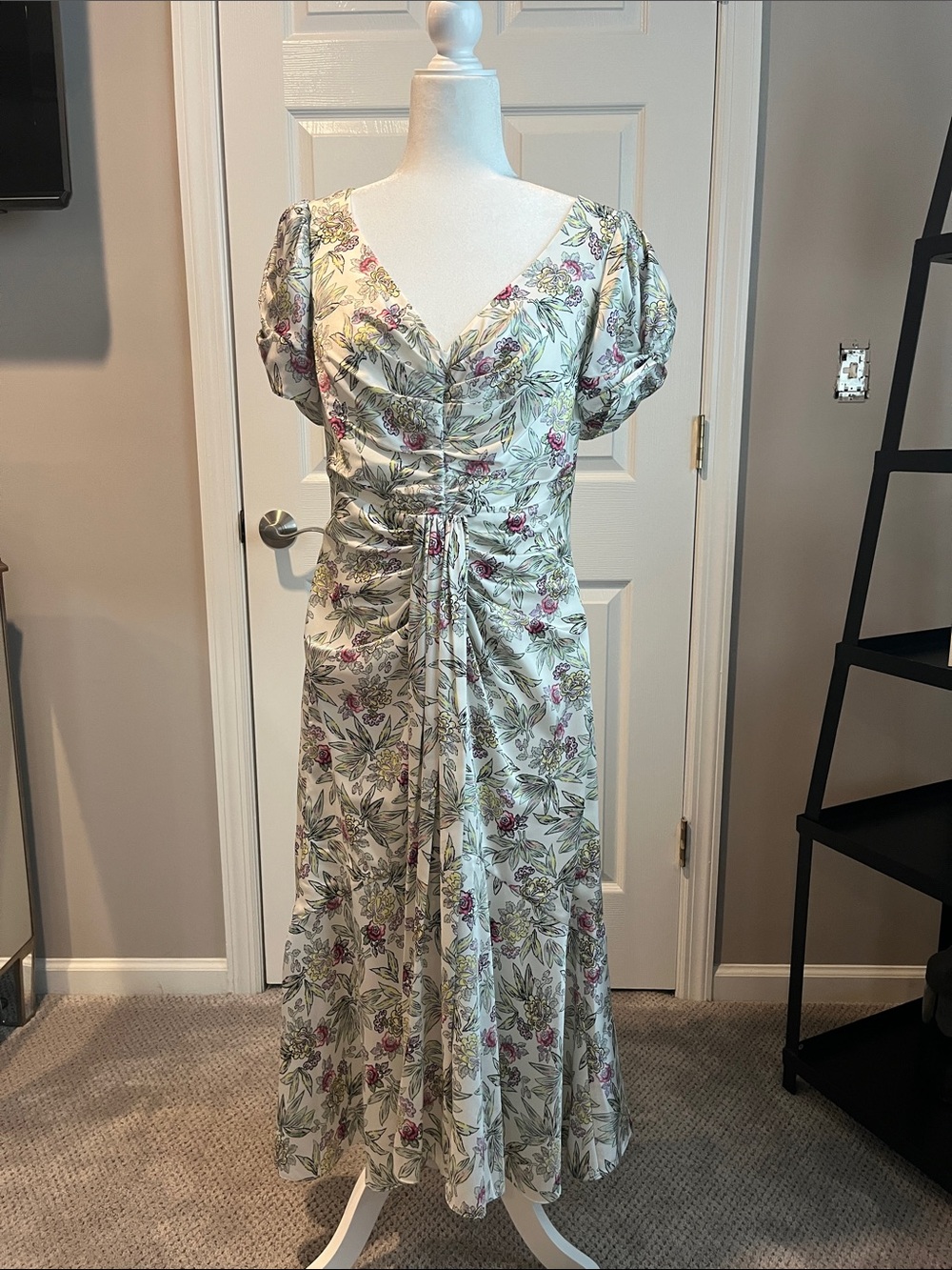 cinq a sept Cream Floral V-Neck Midi Dress with Puff Sleeves